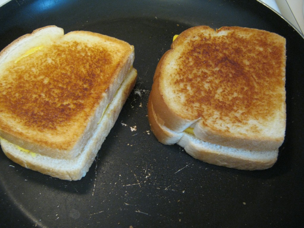 Grilled cheese sandwiches, ready for soup