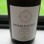 Momentos Pinot Noir Label