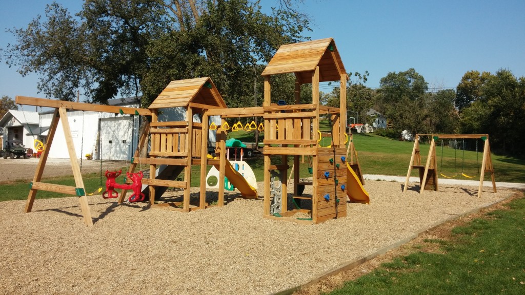 Playground equipment in Oto Park