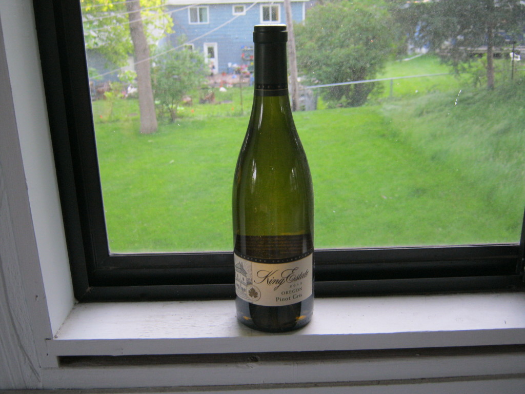 King Estate Pinot Gris bottle