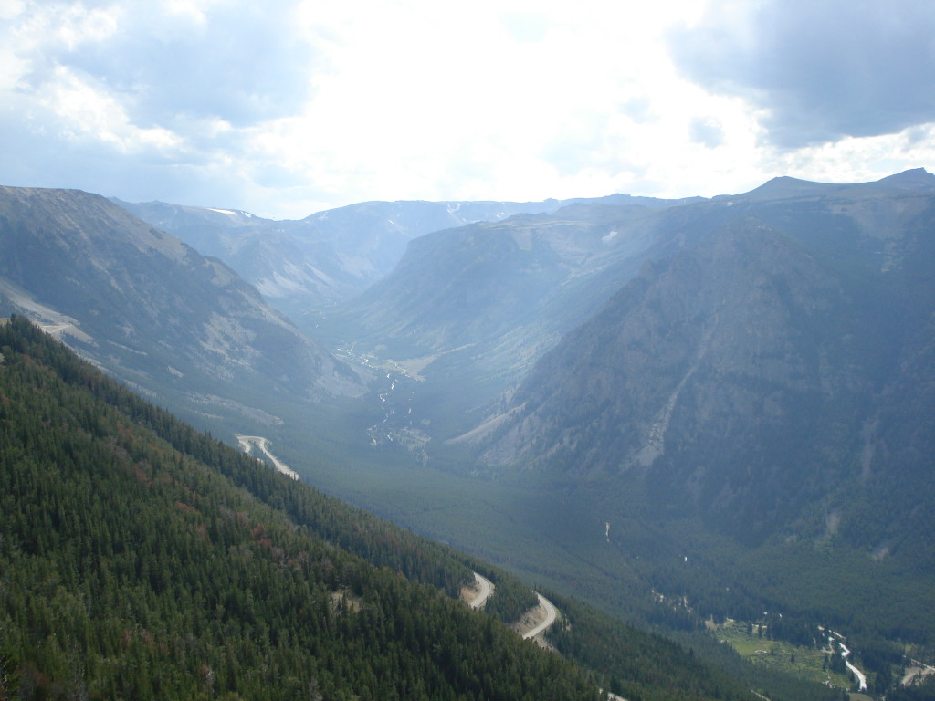 View of mountains and valley from Beartooth Pass